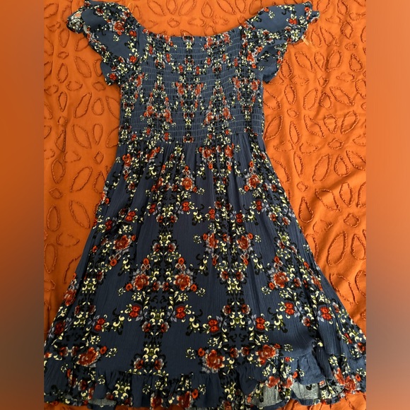 Floral Navy Off the Shoulder Summer Dress - Picture 5 of 7